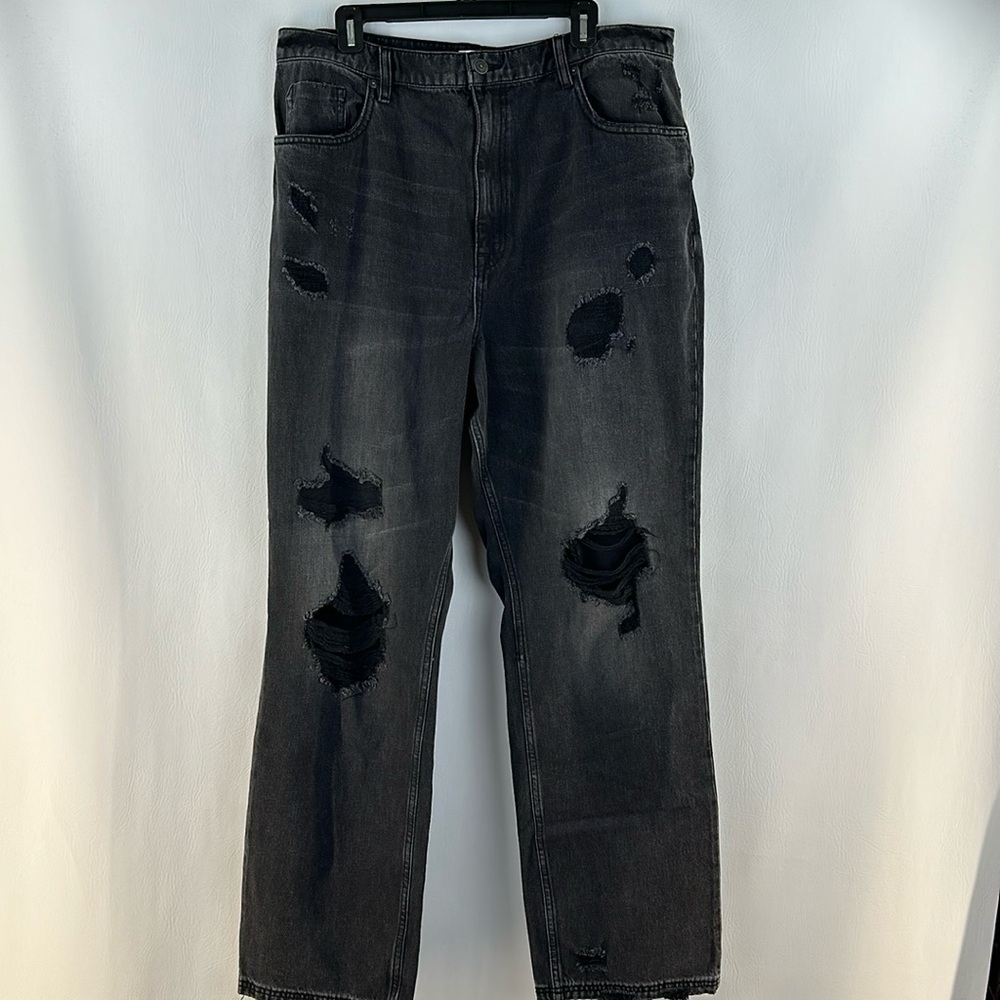 NWT Free People We The Free Curvy Black Distressed Jeans, 35 waist